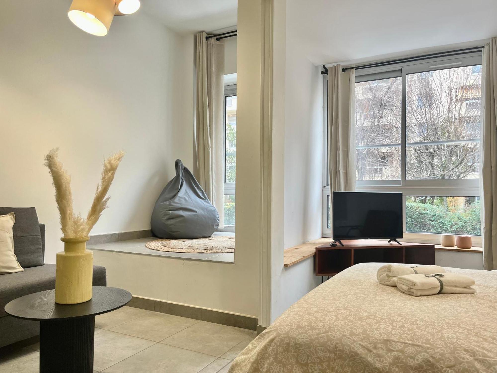 Suite Danbury Lião Exterior foto