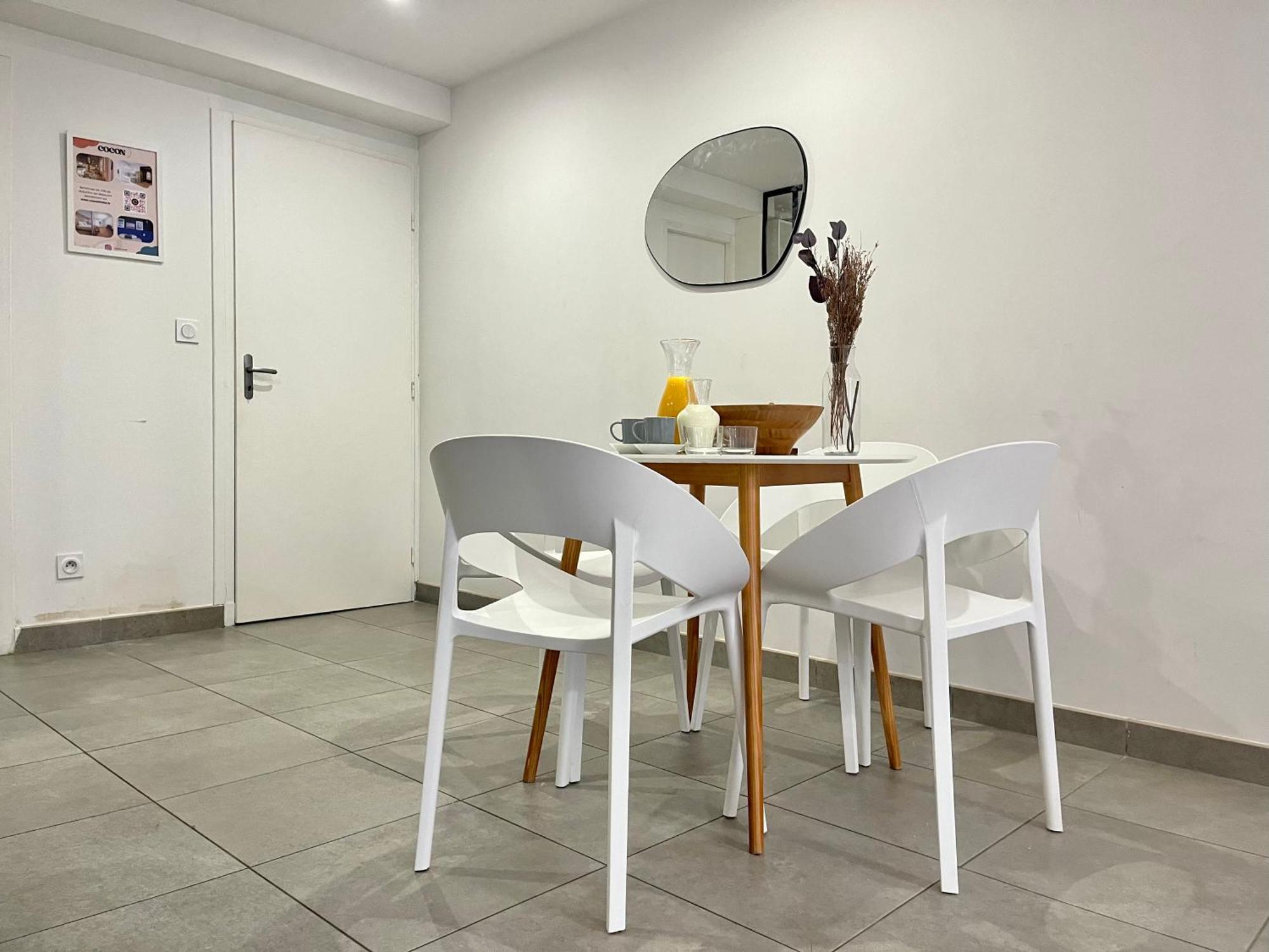 Suite Danbury Lião Exterior foto