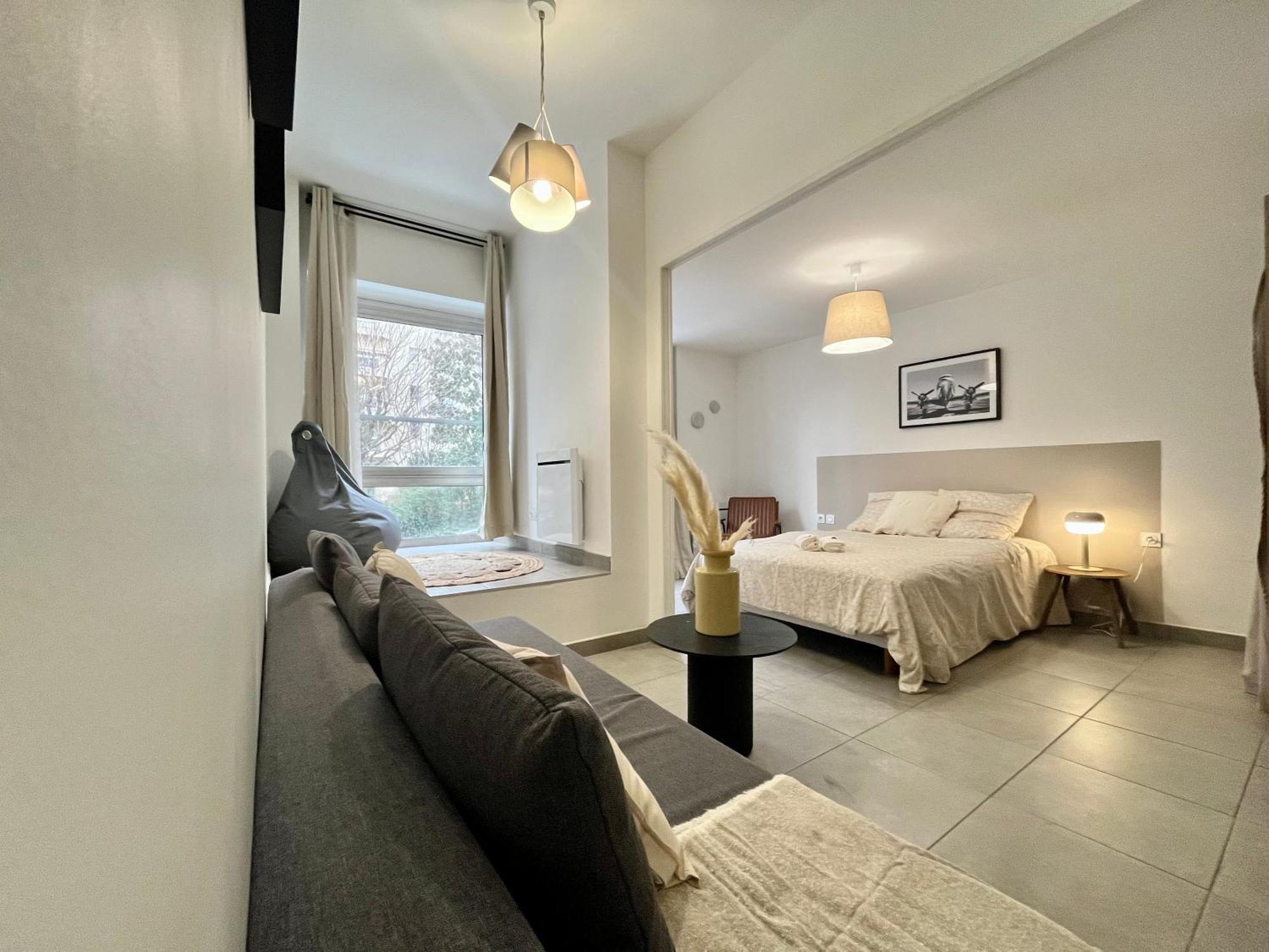 Suite Danbury Lião Exterior foto
